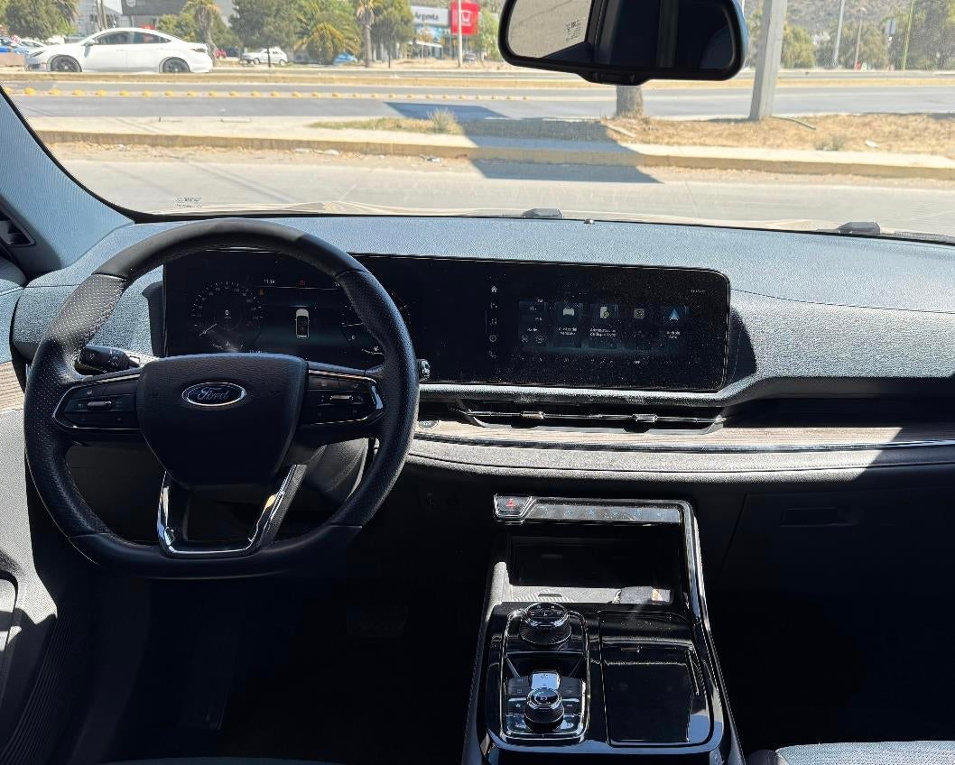 2023 Ford Territory TITANIUM L4 1.8T 188 CP 5 PUERTAS AUT