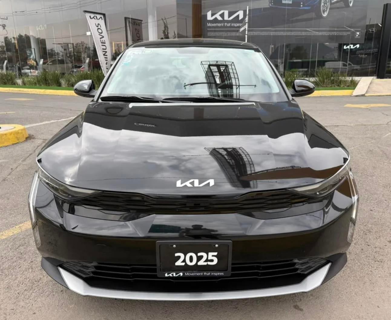 2025 Kia k3 Base