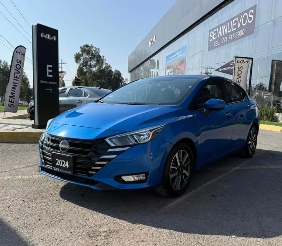 2024 Nissan Versa Base