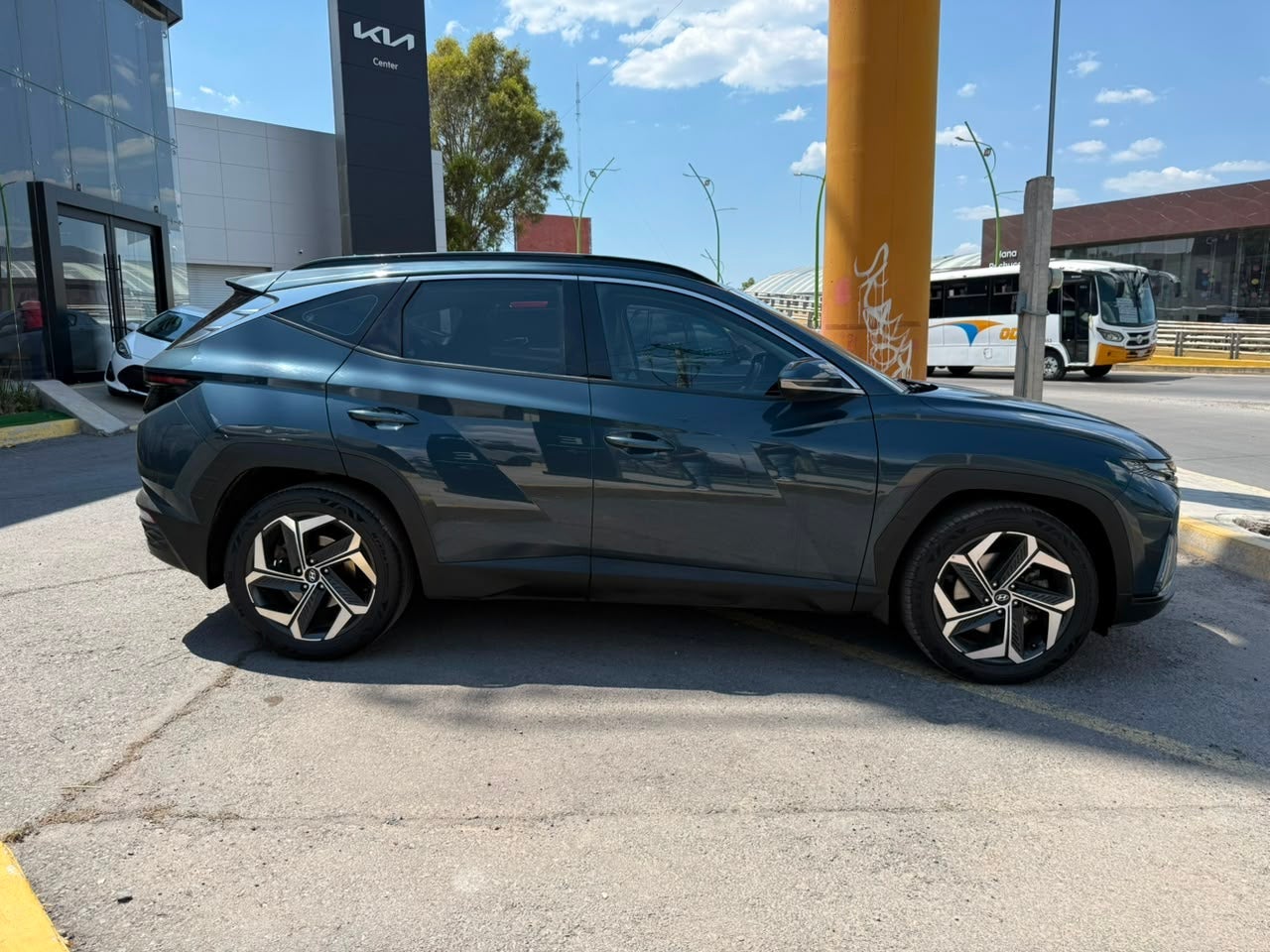 2023 Hyundai Tucson LIMITED TECH L4 2.5L 187 CP 5 PUERTAS AUT PIEL BA AA
